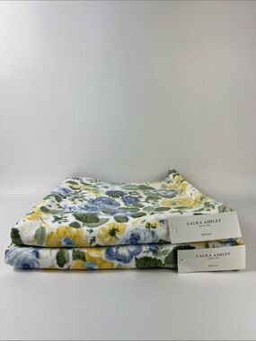 Laura Ashley Bath Towels Blue, Yellow & Green Floral Cotton Velour Set of 2 NEW
